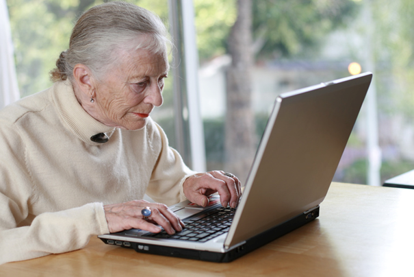 seniorin am laptop ms free