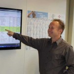 Volle Kontrolle der Produktion durch Martin Steis (rechts in Bild).