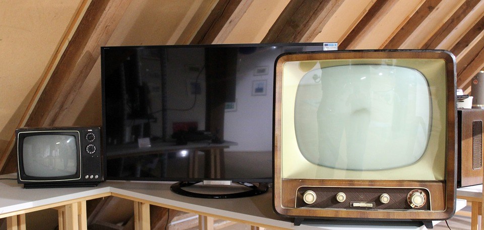 foto cc0 elektrogeräte alt tv