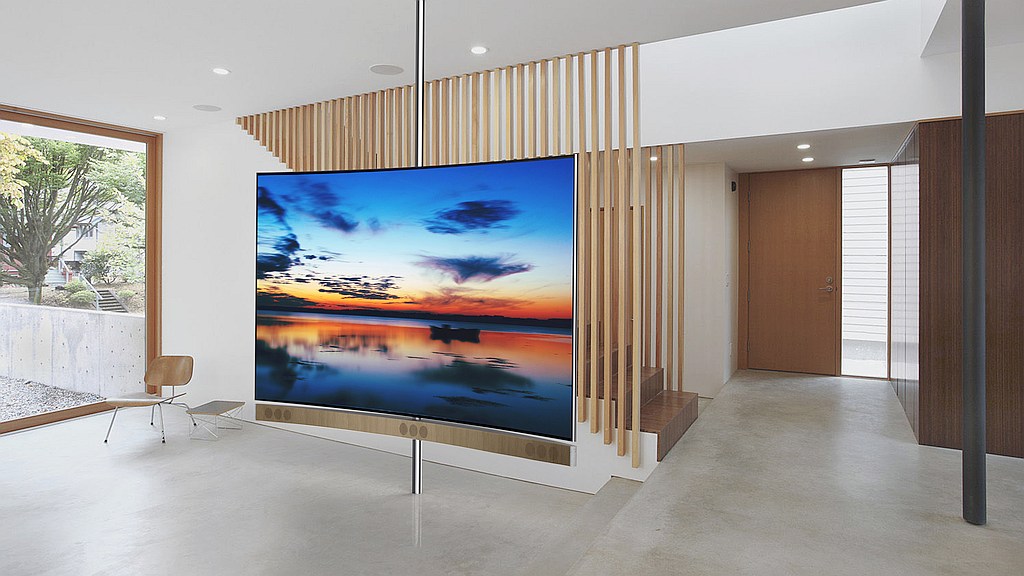 foto tcl curved uhd tv