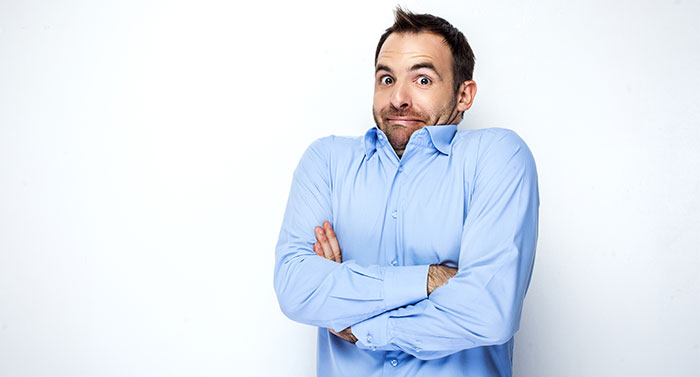 Satire – Zu stolz zum Reden?