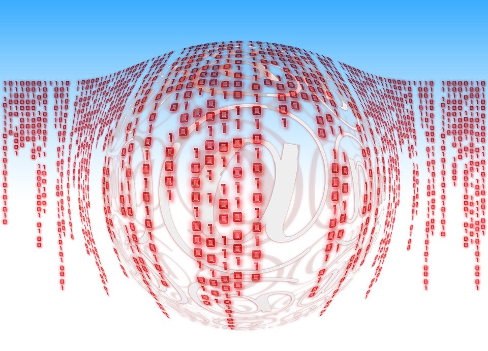 foto cc0 pixabay geralt e-mail code at