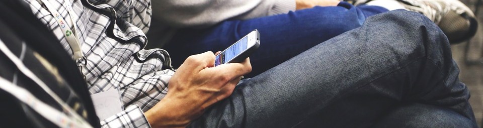 foto cc0 pixabay startupstockphotos smartphone