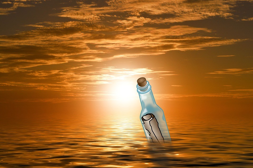 foto-cc0-pixabay-bykst-sonne-flaschenpost